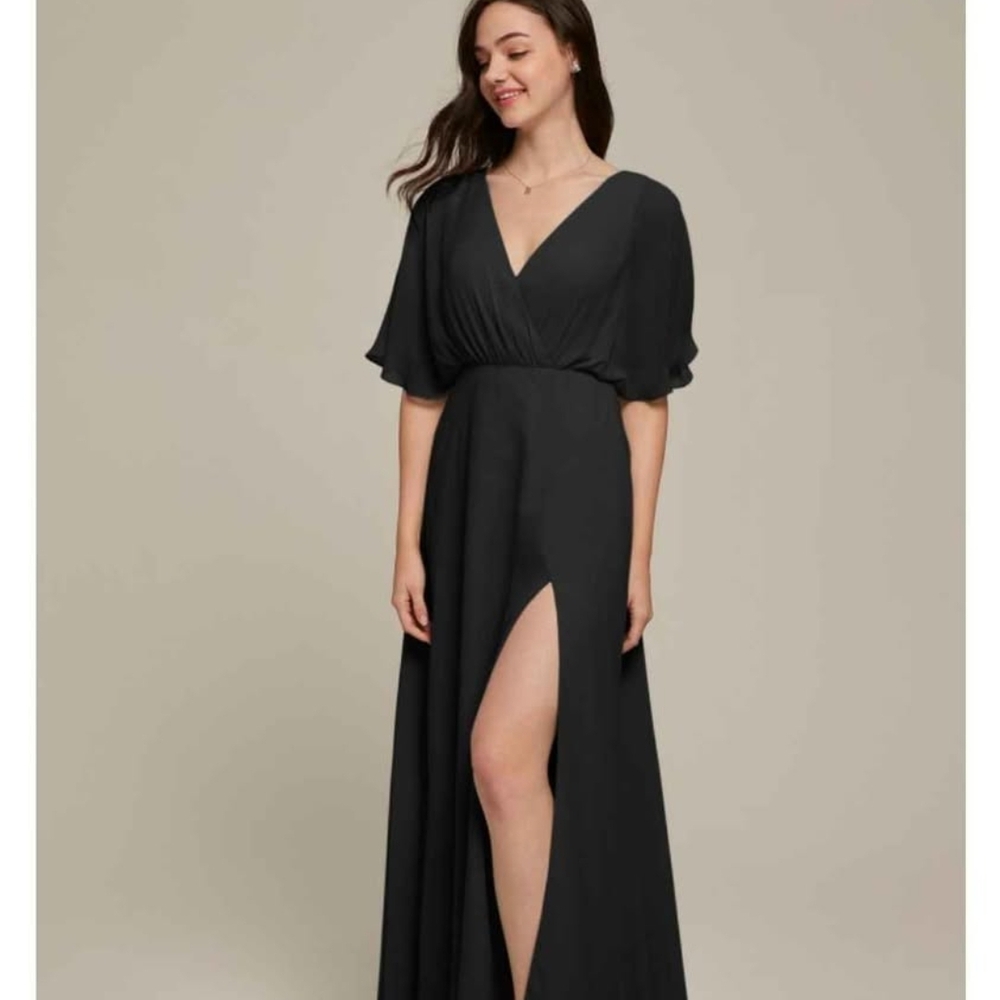Elegant Black Evening Gown
